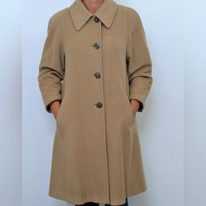 Camel-colored single-breasted coat. Looks and feel like CASHMERE SZ L Like New